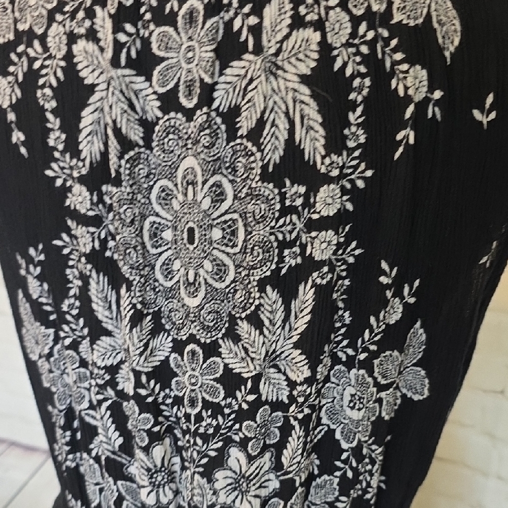 Bila Smocked Waist Bohemian Floral Midi Dress - Size XL - Picture 5 of 5